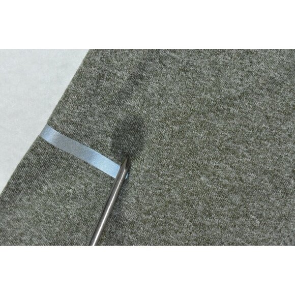 Nike Dri-Fit Element Men's Sweatshirt Size L 1/2 Zip Gray Long Sleeve -Flaws- - Picture 7 of 14